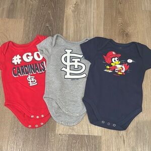Baby St. Louis Cardinals Onesies - 6/9m